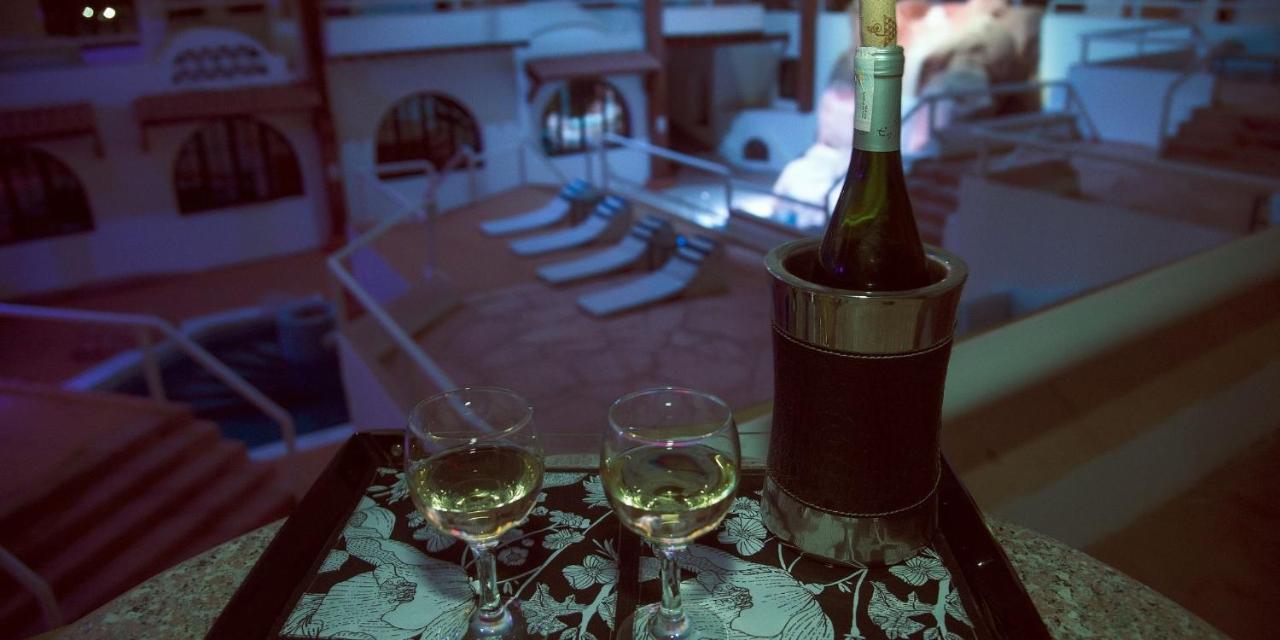 Sanafir Hotel - El Pacha Suites Sharm - Adults Only Екстер'єр фото