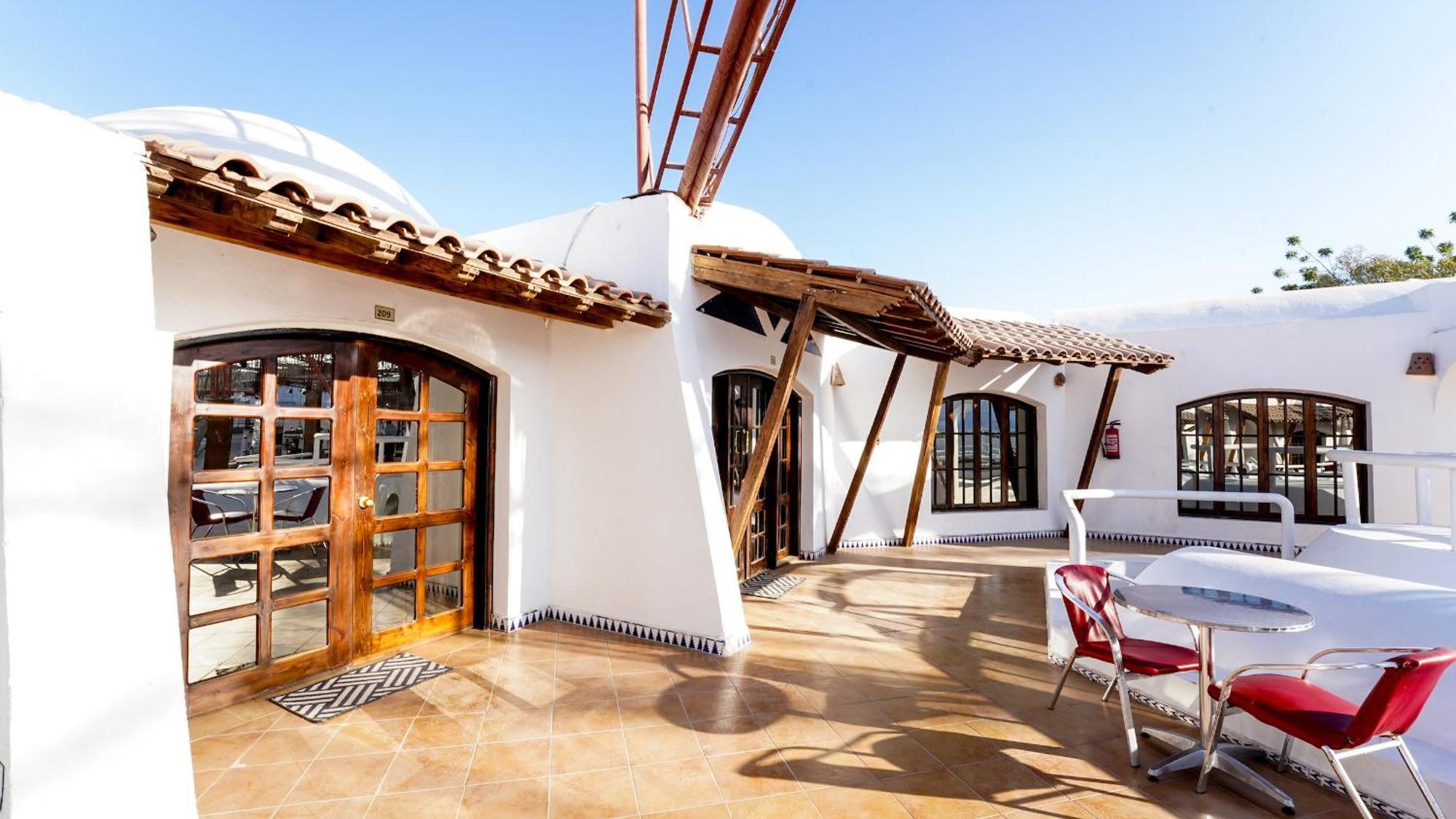 Sanafir Hotel - El Pacha Suites Sharm - Adults Only Екстер'єр фото